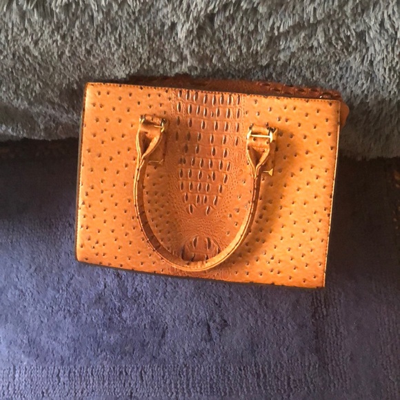 Women’s handbag - Picture 1 of 2
